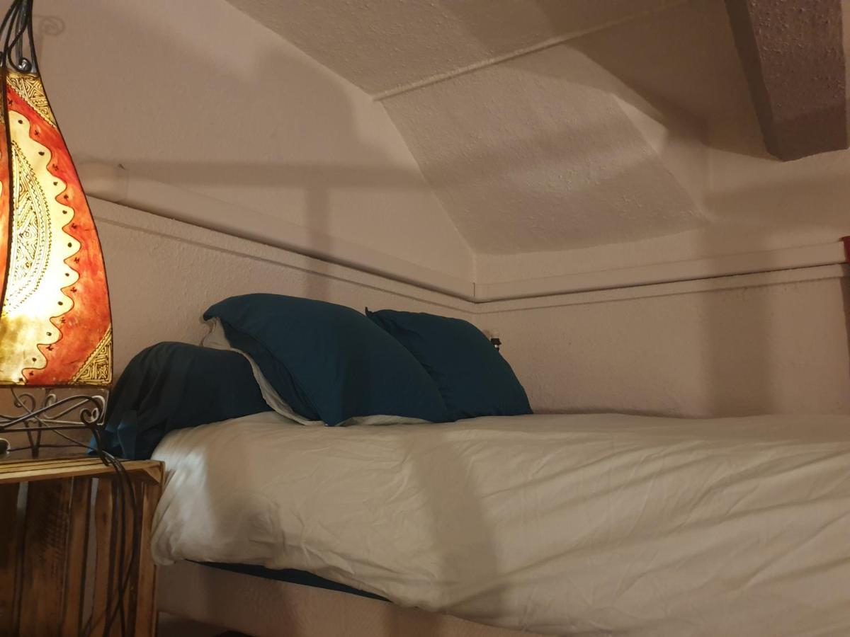 Charmant Appartement Coeur Village Provencal Льомбеск Екстериор снимка