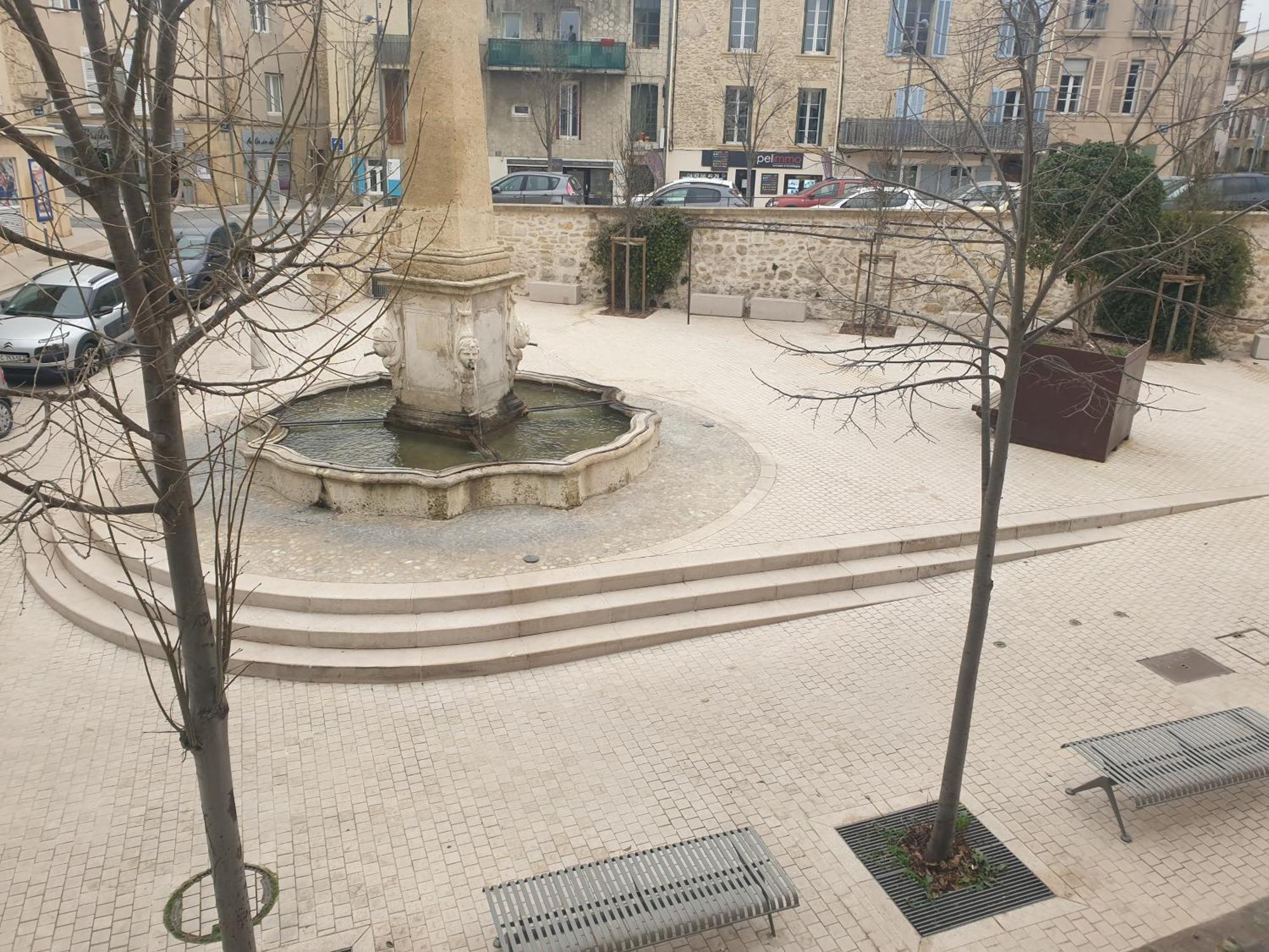 Charmant Appartement Coeur Village Provencal Льомбеск Стая снимка